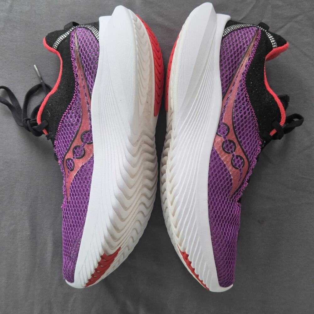 Saucony Kinvara 14 Women's 9.5 Purple White Sneakers S10823-91 - Picture 10 of 16